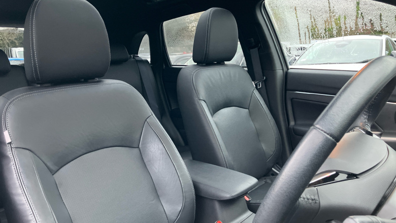 Mitsubishi ASX 2.0 Exceed 5dr Petrol Estate